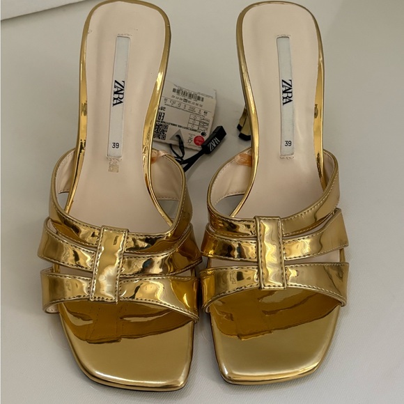 Zara Shimmering Gold Strappy Sandals - Picture 2 of 5